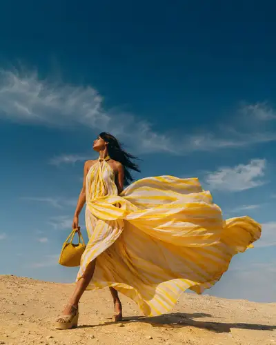 Desert Fashion Editorial Photo Prompt