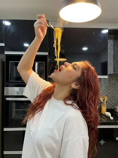Photo de Cuisine Spontanée de Spaghetti Versé
