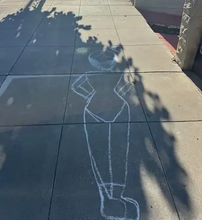 Fill chalk drawing with wind and color