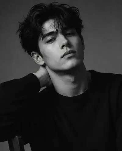 Moody Black and White Portrait Prompt