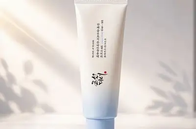 Premium Korean Skincare Commercial Video Prompt