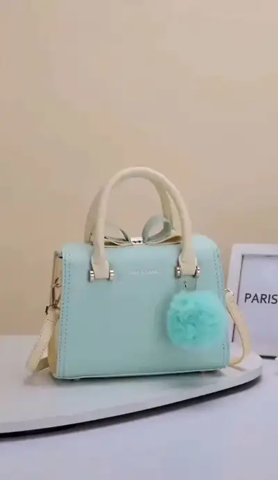 Cinematic Luxury Handbag Commercial