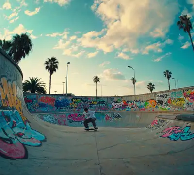 Scène de piscine de mixtape de skateboard des années 1990