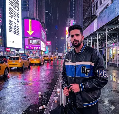 Times Square Rainy Night Portrait Prompt