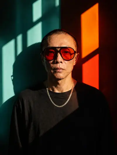 Oversized Retro Aviator Glasses with Red Lenses