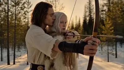 Sequência cinematográfica de fantasia de arqueiro guerreiro nórdico