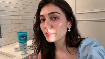 Authentic Product Showcase Video Prompt