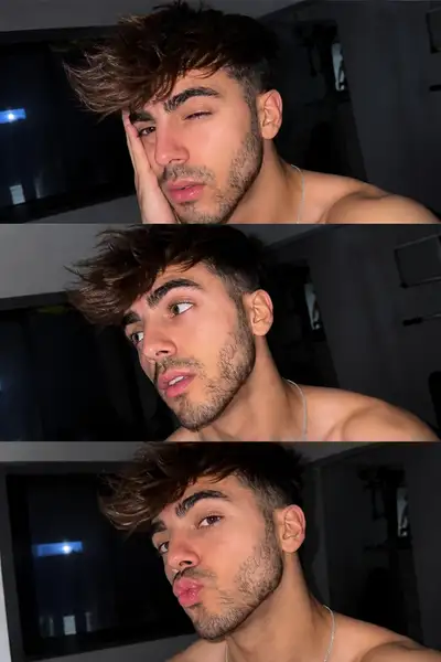Tríptico colagem de selfies com flash