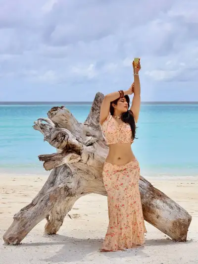Photorealistic Beach Portrait with Champagne