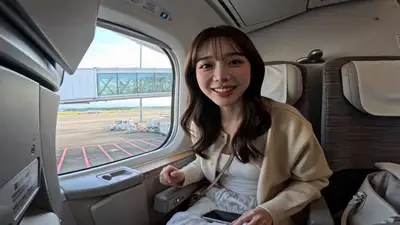 Prompt de video vlog de viaje desde el asiento de ventana del avión