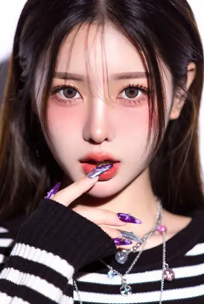Ultra-close-up beauty portrait with playful finger-frame gesture