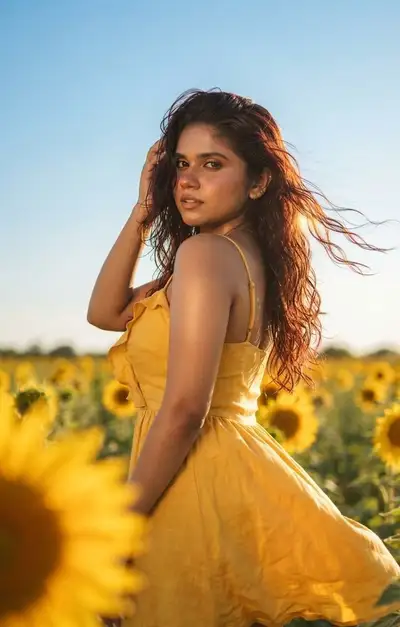 Girassol Fashion Editorial na Hora Dourada