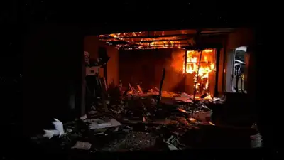 3D World Generator: Burning House Scene