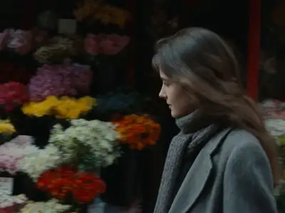 Seedance 2: Streich-Video in den Straßen von Paris der 1970er mit Monstermasken-Enthüllung
