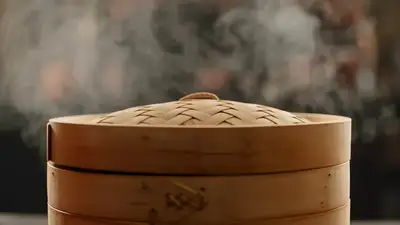 Comedia de acción wuxia: La batalla del pan al vapor
