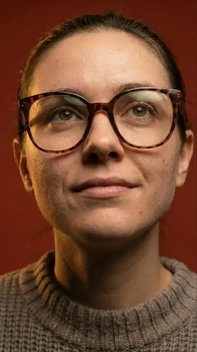 Hyper-Realistic Portrait Prompt with Angle Modifiers
