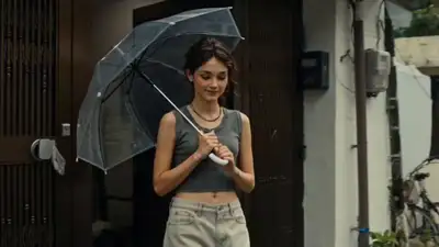 Slice-of-life camcorder video: a rainy-day walk in a Korean alley (Seedance 2.0)