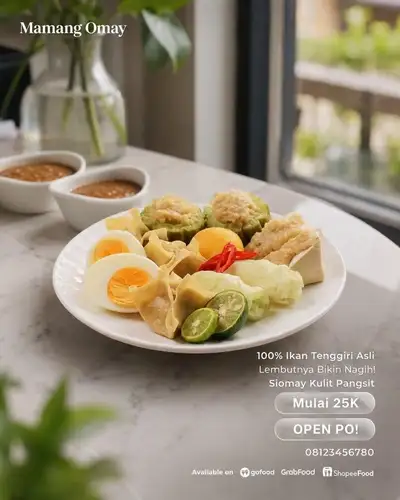 Prompt für Food-Kampagne mit Fensterlicht im Café