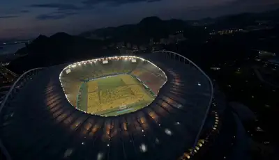 Cántico cómico de remo en estadio de la Copa Mundial de la FIFA, Seedance 2.0