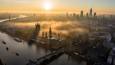 Documentário de Viagem Cinematográfico de Londres em 15 Cenas