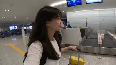 Photorealistic Smartphone Travel Vlog Prompt with Identity Preservation