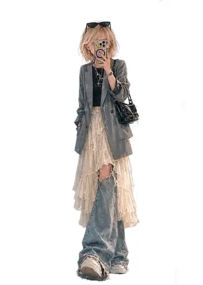 Anime Fashion Girl Mirror Selfie Illustration