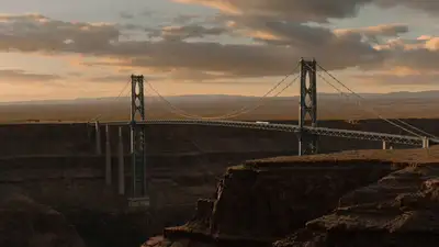 Filmische Actionsequenz des Einsturzes einer Hängebrücke