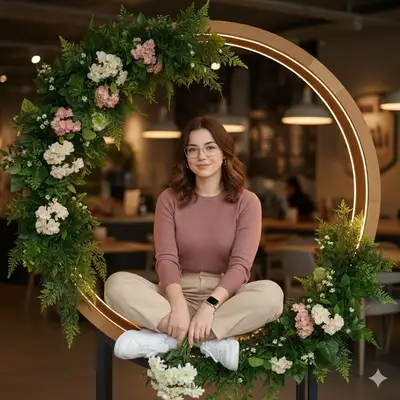 Cafe lifestyle portrait inside a circular LED frame
