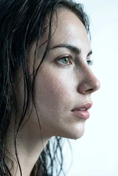 Hyper-Realistic Skin Texture Prompt