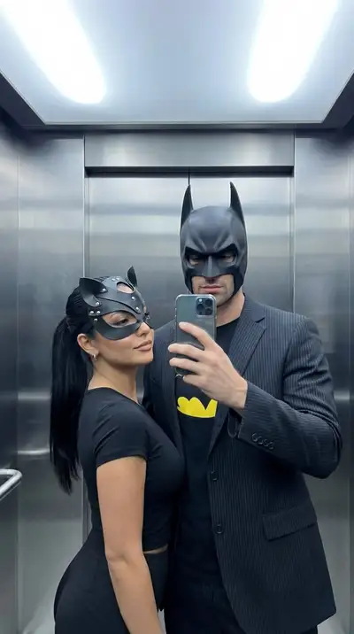Nano Banana Pro Two-Character Elevator Mirror Selfie