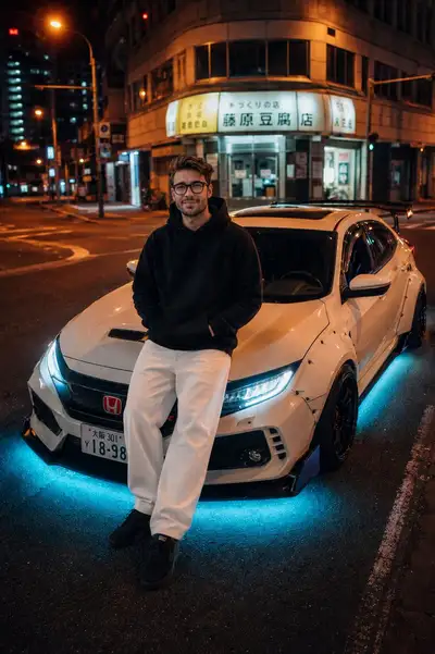 Portrait nocturne cinématographique de voiture avec éclairage sous-jacent