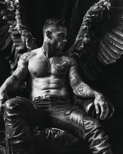 Fallen Angel Luthan - Shadows of Luthan