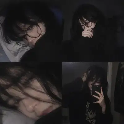 Dunkler Grunge 2x2 Schlafzimmer-Fotocollage