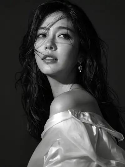 Black-and-white Vogue editorial portrait with hard side light (GPT Image 2)
