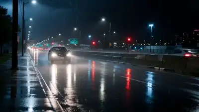 Regnerische Nachtfahrt nach Hause, Kinovideo-Prompt